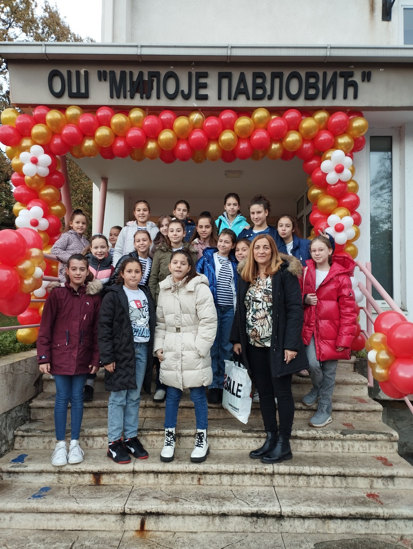 IMG-2af81a50540025857be54e9f61335c43-V