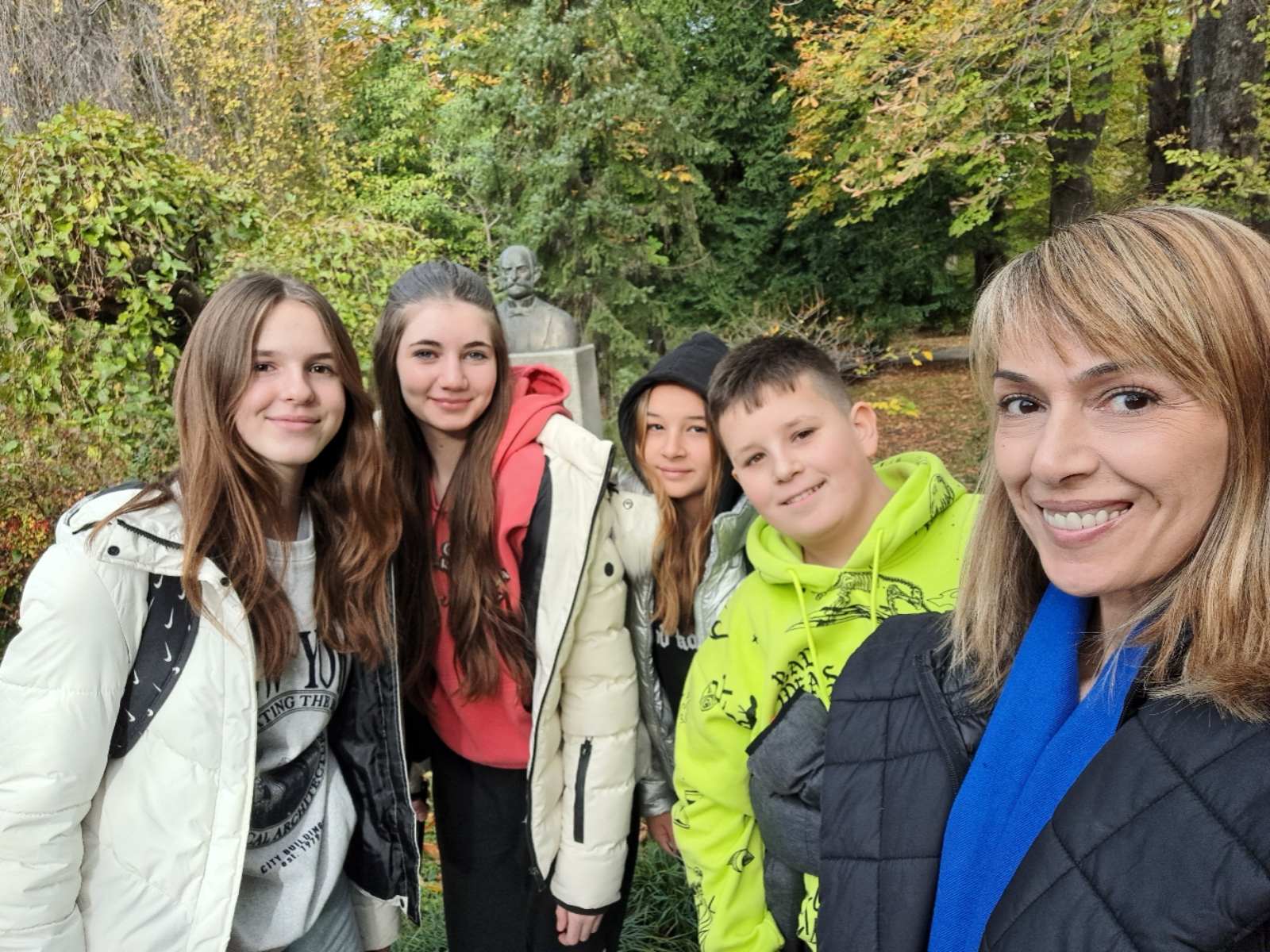 IMG-5102c0df711deb6a9feb3c83c0662dc2-V