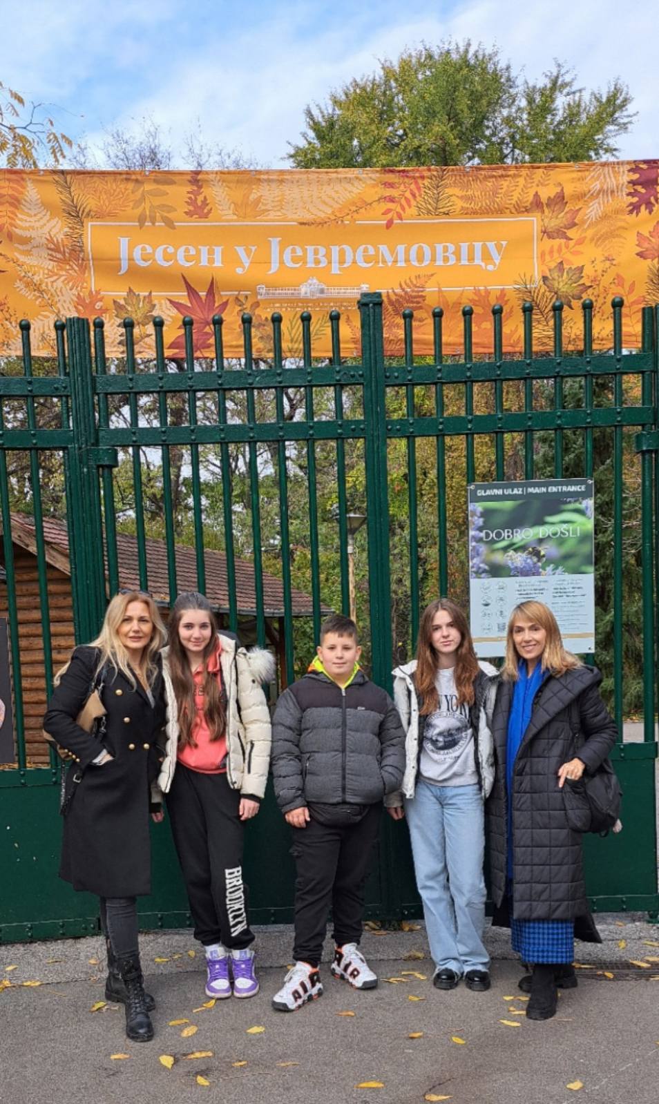 IMG-b290d92b937eae7a23d0e8f1e8070613-V