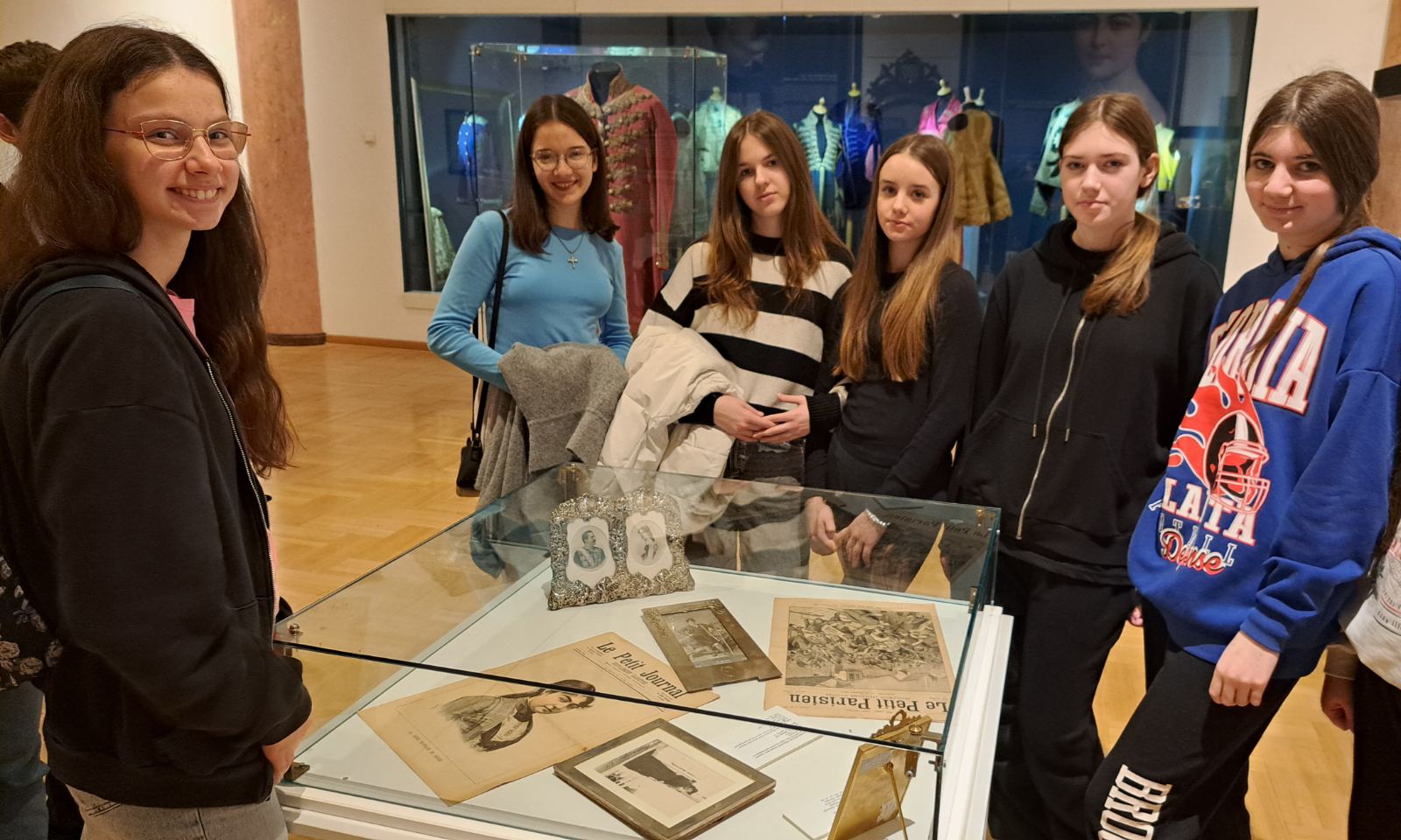 IMG-13c92428572ef58bb9d19e2a7420d34f-V (1)