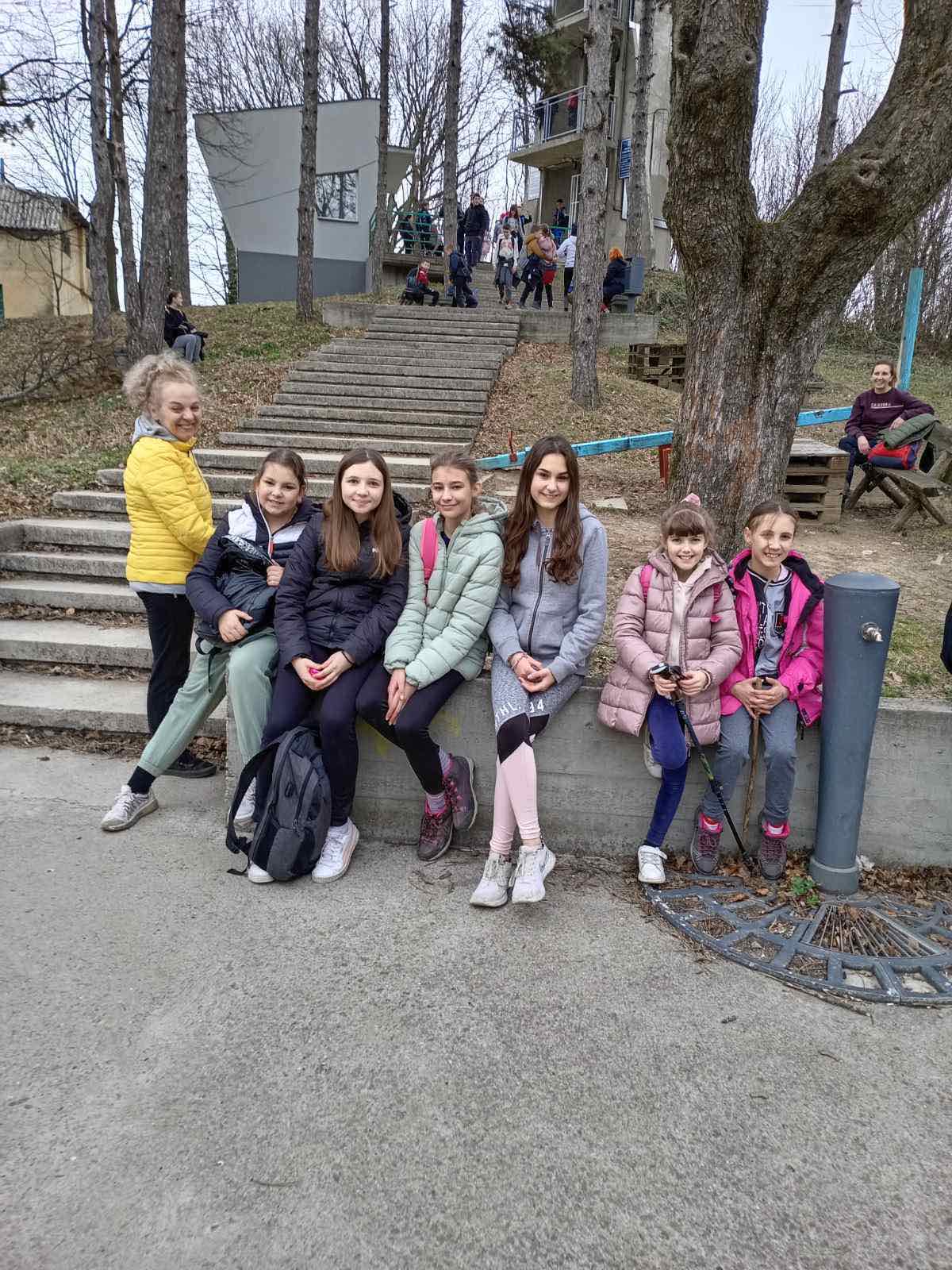 IMG-cd129ccc9b8306e426a1f4986b366b68-V