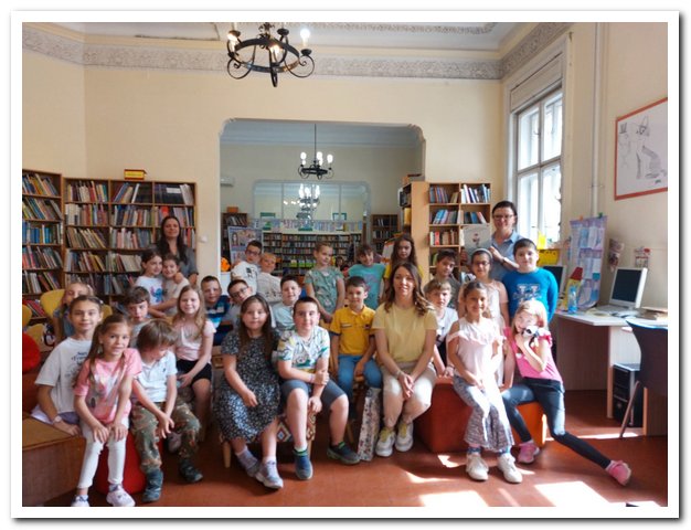 IMG-f1e4e0387aaf340703fb525942403809-V