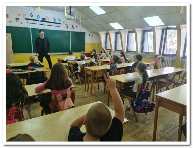 IMG-0a9f18f456e2409dce03f80baa155322-V